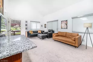 3 Silver Star Ct, Vernon, NJ 07462 - Photo 5