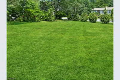 204 Deerfield Ln, Franklin Lakes, NJ 07417 - Photo 29