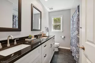 204 Deerfield Ln, Franklin Lakes, NJ 07417 - Photo 19