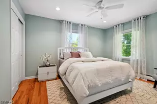 204 Deerfield Ln, Franklin Lakes, NJ 07417 - Photo 15