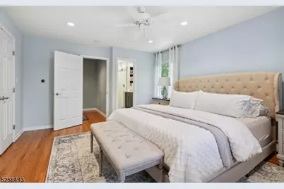 204 Deerfield Ln, Franklin Lakes, NJ 07417 - Photo 13