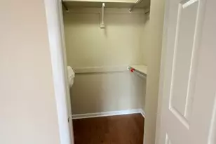 54 Holly Ct, Edison, NJ 08820 - Photo 33