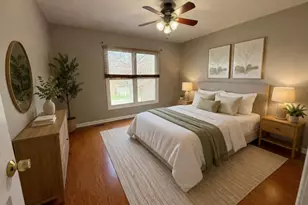 54 Holly Ct, Edison, NJ 08820 - Photo 35