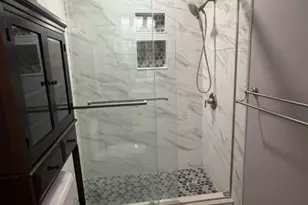 54 Holly Ct, Edison, NJ 08820 - Photo 29