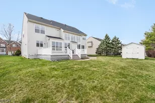 24 Crestview Dr, Clinton Township, NJ 08809 - Photo 31