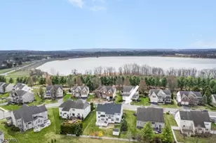 24 Crestview Dr, Clinton Township, NJ 08809 - Photo 35