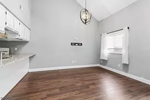 1 Onuma Ct, Vernon, NJ 07462 - Photo 7