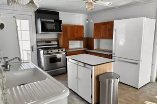 13 Ice Plant Rd, Lafayette, NJ 07848 - Photo 5