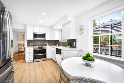 603 Brookside Pl, Cranford Township, NJ 07016 - Photo 17