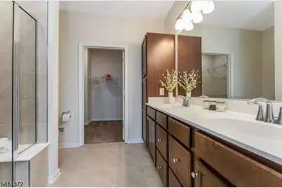 39 Redmon Road, Raritan Township, NJ 08822 - Photo 7