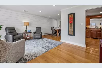 12 White Birch Ter, Kinnelon, NJ 07405 - Photo 3