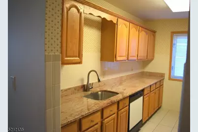 59 Sunrise Dr, Hanover Township, NJ 07981 - Photo 5