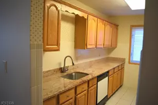 59 Sunrise Dr, Hanover Township, NJ 07981 - Photo 5