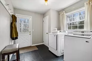 3 Dogwood Ln, Tewksbury Township, NJ 07830 - Photo 11