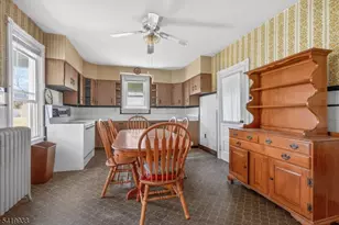 201 3rd Ave, Alpha, NJ 08865 - Photo 9