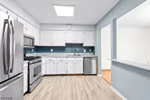 12 Buffalo Hollow Rd, Branchburg Township, NJ 08876 - Photo 7