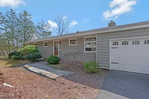 1927 Millstone River Rd, Hillsborough Township, NJ 08844 - Photo 15