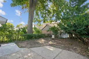 17 Beekman St, Bloomfield, NJ 07003 - Photo 21