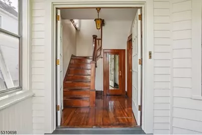 17 Beekman St #1, Bloomfield, NJ 07003 - Photo 5