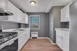 208 Anderson St, Hackensack, NJ 07601 - Photo 9