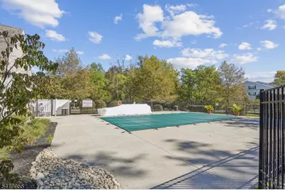 203 Stone Creek Ct, Hanover Township, NJ 07981 - Photo 25