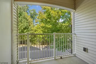 203 Stone Creek Ct, Hanover Township, NJ 07981 - Photo 19