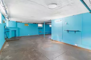 327 Field Pl, Hillside, NJ 07205 - Photo 23