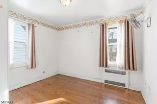 327 Field Pl, Hillside, NJ 07205 - Photo 17