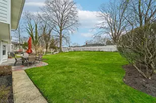 14 Eton Pl, Springfield Twp., NJ 07081 - Photo 21