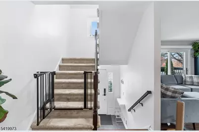 28 Trafalgar Ct, Washington Township, NJ 07840 - Photo 27