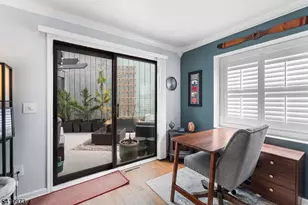 28 Trafalgar Ct, Washington Township, NJ 07840 - Photo 21