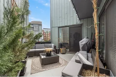 28 Trafalgar Ct, Washington Township, NJ 07840 - Photo 19