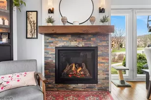 28 Trafalgar Ct, Washington Township, NJ 07840 - Photo 9