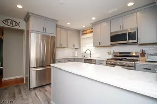 22 Oakland Ave, Rockaway Township, NJ 07866 - Photo 9