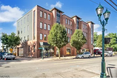 1037 Amboy Ave, Edison, NJ 08837 - Photo 5