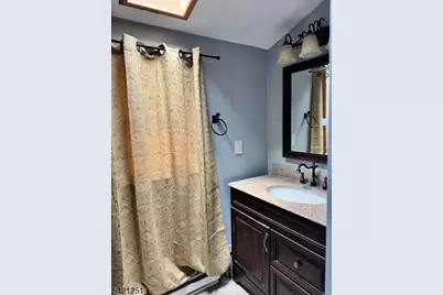 255 Wawayanda Rd, Vernon, NJ 07422 - Photo 3