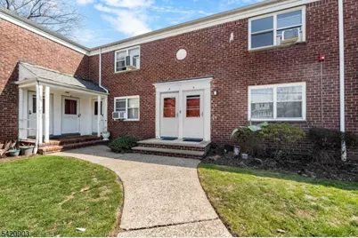 418 Esplanade #6, Hackensack, NJ 07601 - Photo 1