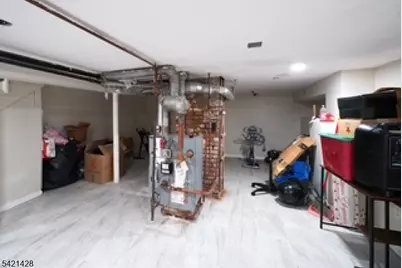 18 Llewellyn Ave, West Orange Township, NJ 07052 - Photo 15