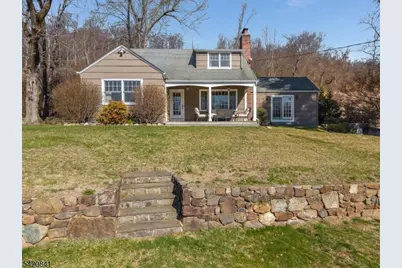 622 River Rd, Chatham Township, NJ 07928 - Photo 1