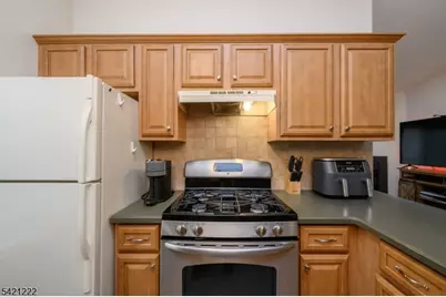 1614 Spruce Hills Dr, Glen Gardner, NJ 08826 - Photo 13