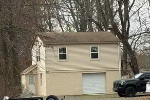 317 Plainfield Ave, Berkeley Heights Township, NJ 07922 - Photo 3