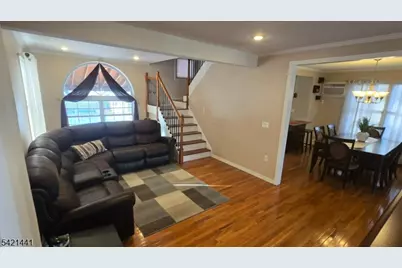 206 E Clay Ave, Roselle Park, NJ 07204 - Photo 5