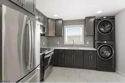 19 Evelyn Ct #2, Maplewood, NJ 07040 - Photo 5