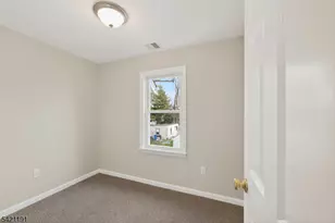 119 Vogel Pl, Middlesex, NJ 08846 - Photo 11