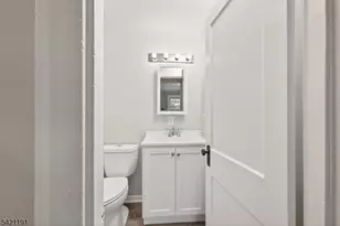 119 Vogel Pl, Middlesex, NJ 08846 - Photo 33