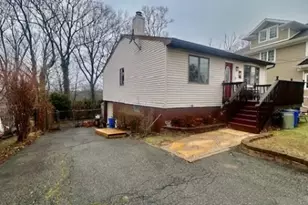 12 Chincopee Ave, Hopatcong, NJ 07843 - Photo 3