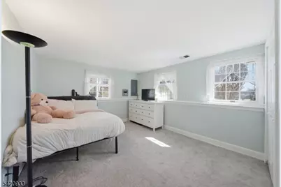 28 Lord Stirling Drive, Parsippany, NJ 07054 - Photo 27