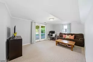 28 Lord Stirling Dr, Parsippany, NJ 07054 - Photo 29