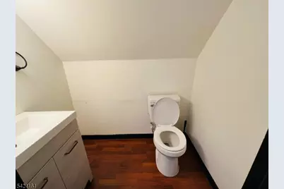 66 Washington Pl, East Rutherford, NJ 07073 - Photo 7