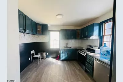 66 Washington Pl, East Rutherford, NJ 07073 - Photo 9